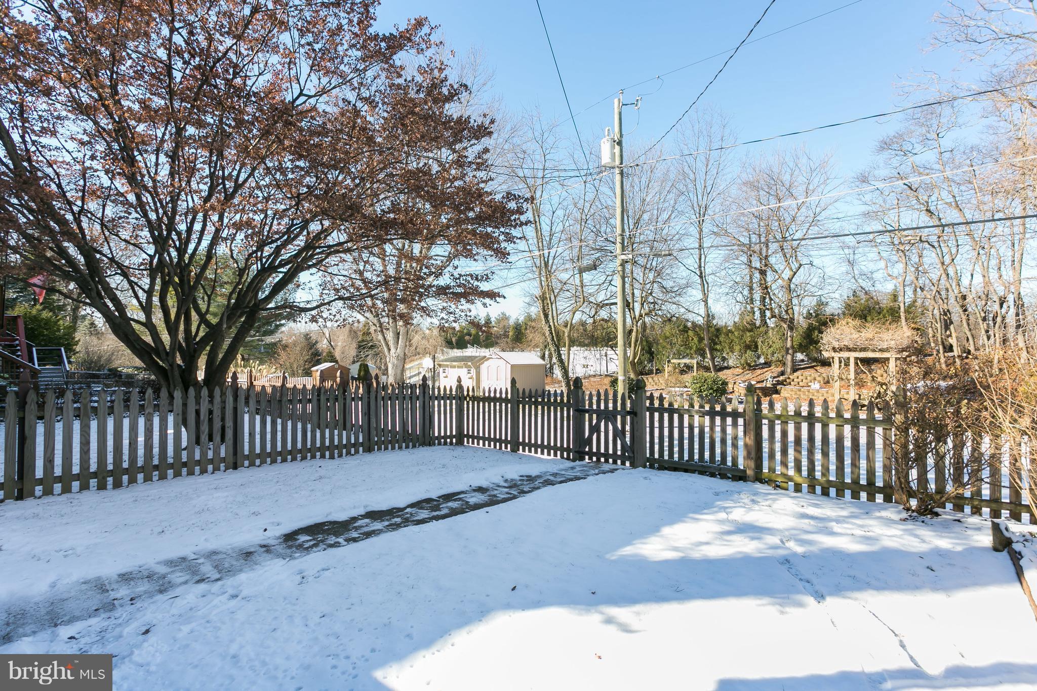 178 Stanmore Road Baltimore, MD 21212 - Photo 27 of 30 Spacious back and side yard