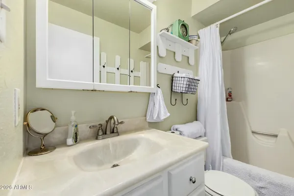 $400,000 | 4152 West Paradise Drive, Phoenix, AZ 85029