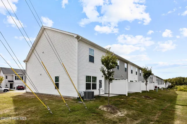 $232,500 | 3100 Tatlock Way, Unit D, Greenville, NC 27834