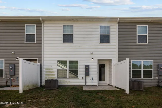 $232,500 | 3100 Tatlock Way, Unit D, Greenville, NC 27834