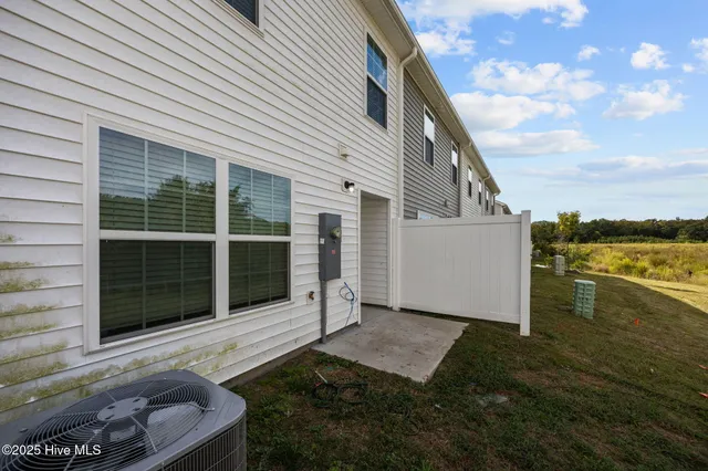 $232,500 | 3100 Tatlock Way, Unit D, Greenville, NC 27834