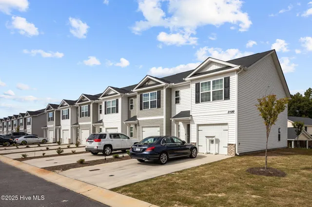$232,500 | 3100 Tatlock Way, Unit D, Greenville, NC 27834