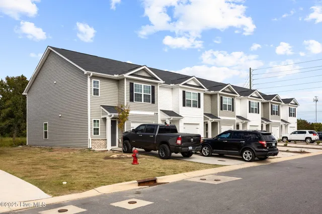 $232,500 | 3100 Tatlock Way, Unit D, Greenville, NC 27834