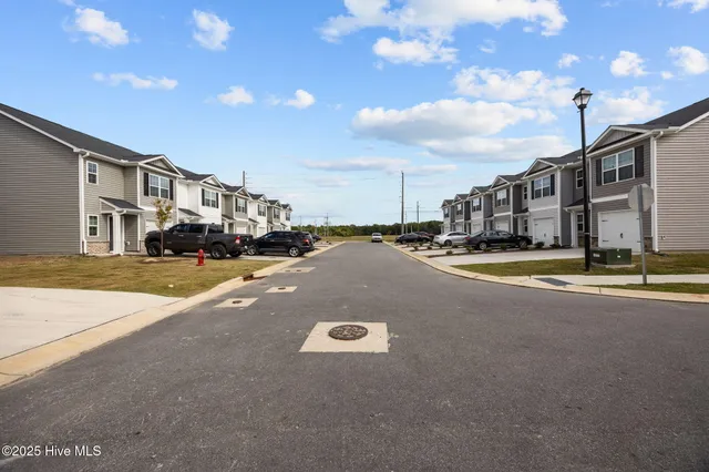 $232,500 | 3100 Tatlock Way, Unit D, Greenville, NC 27834