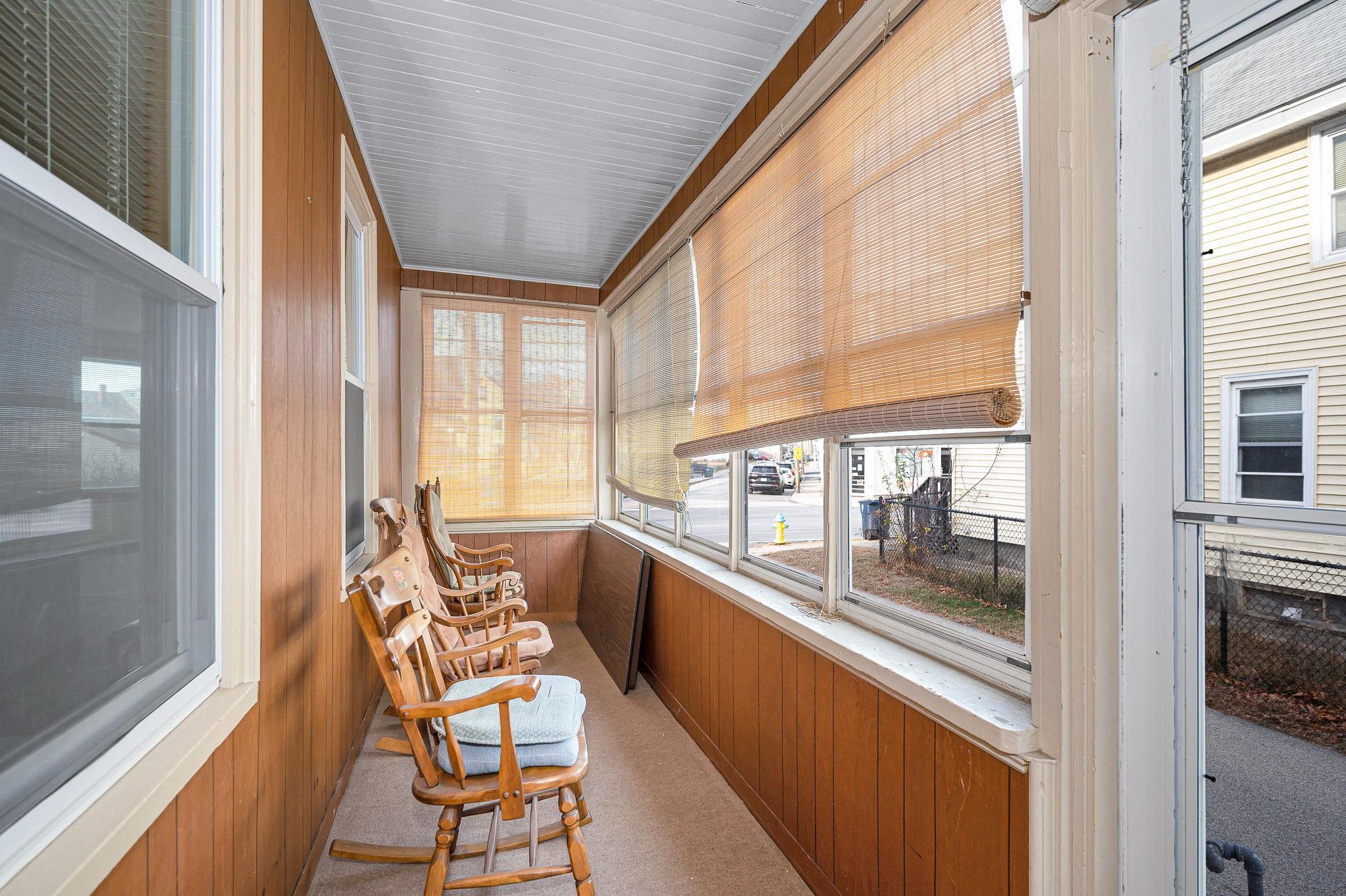46 Lake Street Nashua, NH 03060 - Photo 2 of 30