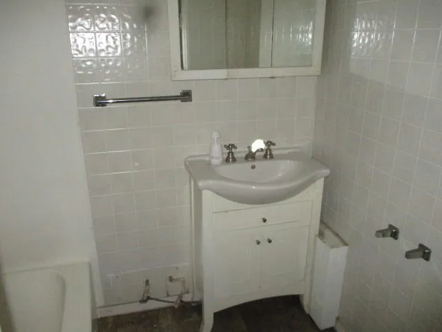 $89,500 | 202 Poplar Street, Three Oaks, MI 49128