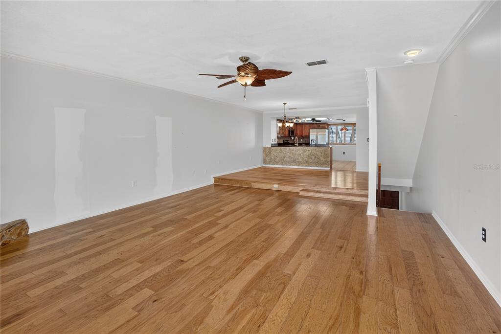 506 Sandy Hook Road, Unit 506 Treasure Island, FL 33706 - Photo 10 of 25 Gallery Image 10