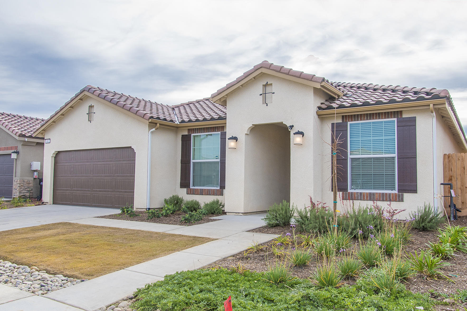 681 Strada Street Lemoore, CA 93245 - Photo 1 of 33 1