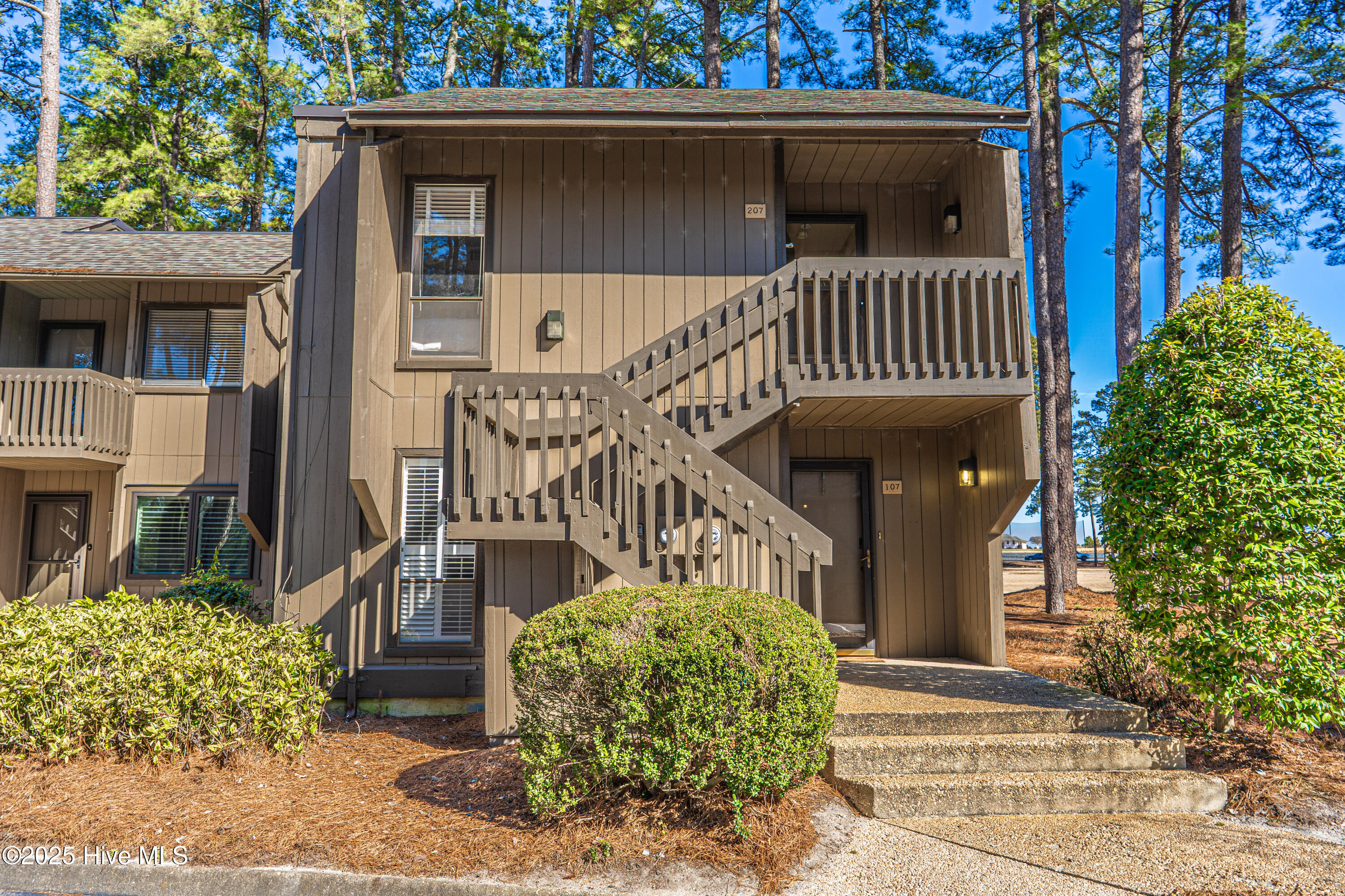 115 Beulah Hill Road South, Unit 207 Pinehurst, NC 28374 - Photo 2 of 29 DSC02621