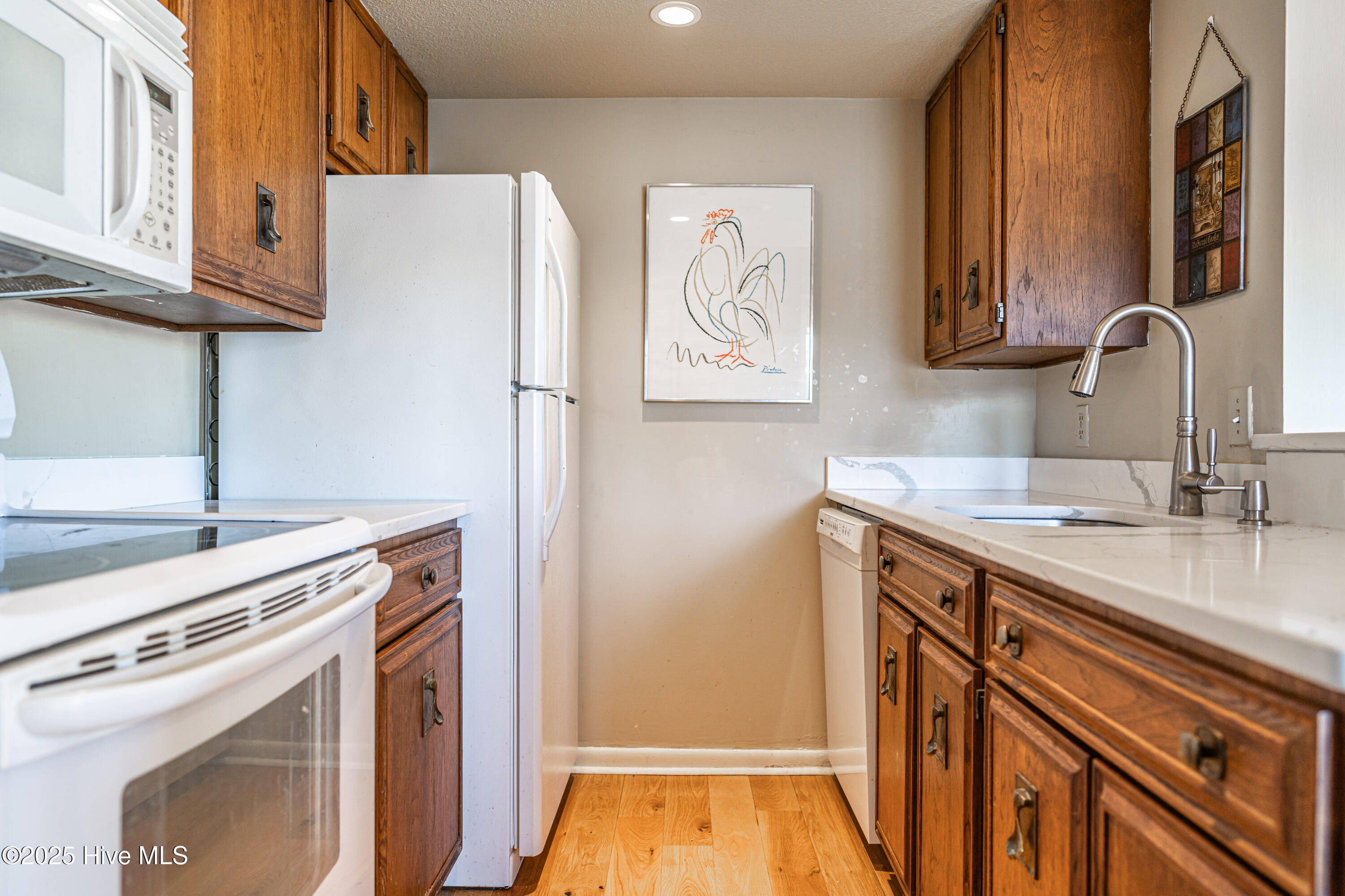 115 Beulah Hill Road South, Unit 207 Pinehurst, NC 28374 - Photo 6 of 29 DSC02595