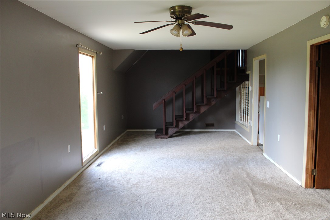 5915 Walker Road Walker, WV 26180 - Photo 10 of 23 Family room