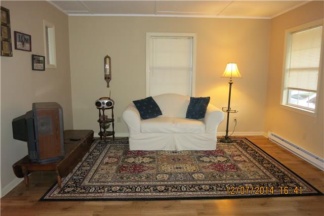 5323 Wiley Hollow Road Culleoka, TN 38451 - Photo 16 of 20 Living room is very spacious, and cozy for your guest