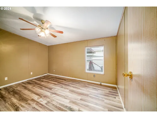 $110,000 | 835 Southeast 1st Avenue, Unit 14, Canby, OR 97013