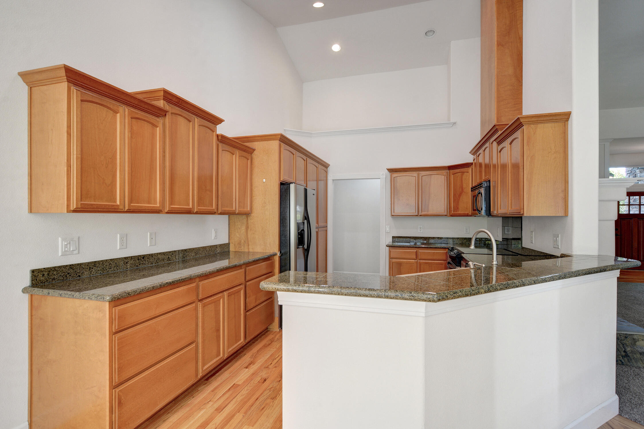108 Sandridge Way Eagle Point, OR 97524 - Photo 35 of 55 DSC_6407_8_9Natural Custom Settings