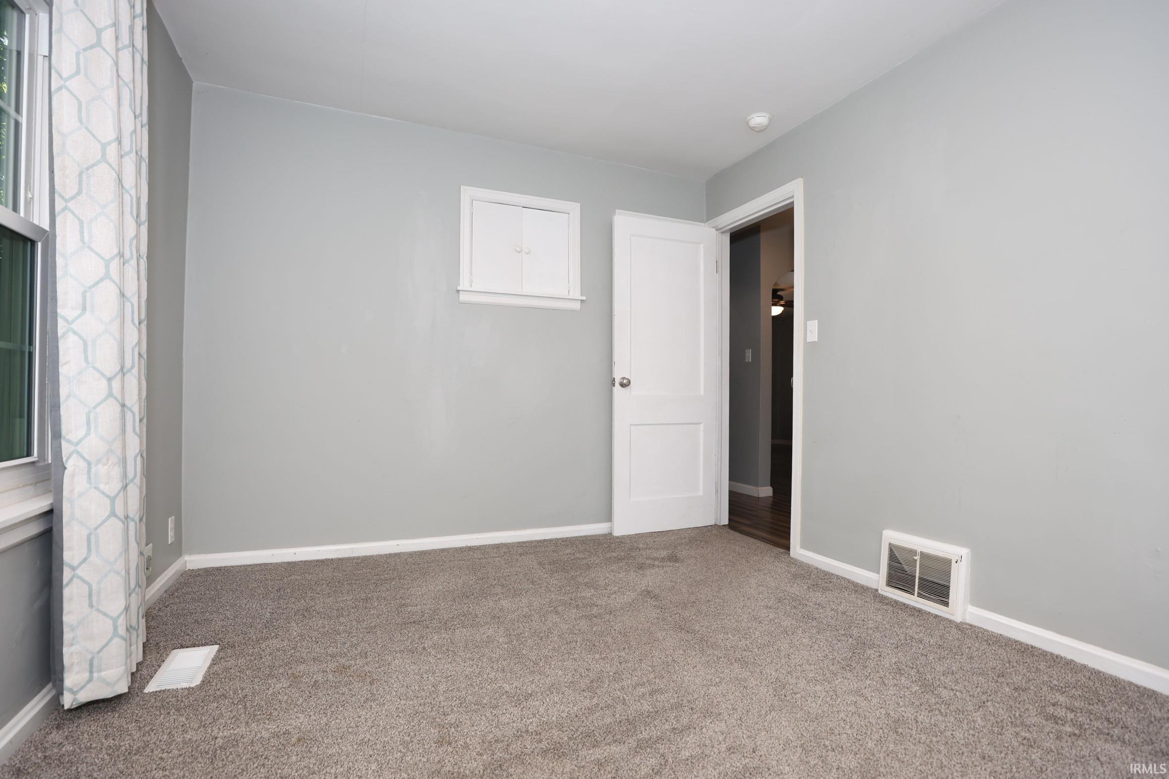 2016 East Riverside Drive Evansville, IN 47714 - Photo 10 of 17