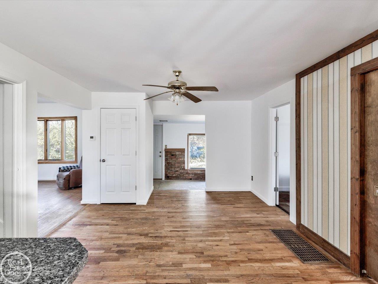 2538 East Burnside Road North Branch, MI 48461 - Photo 4 of 56