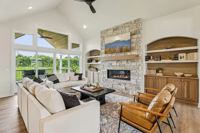 $1,510,000 | 809 Nancy, Waunakee, WI 53597