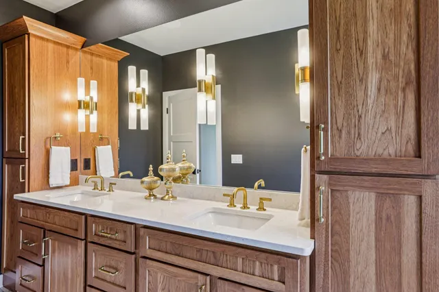 $1,510,000 | 809 Nancy, Waunakee, WI 53597