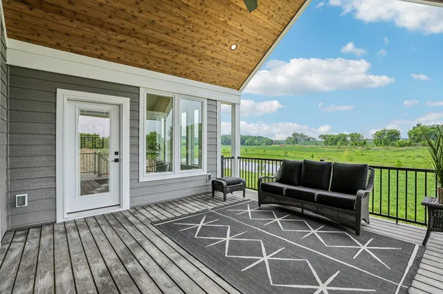 $1,510,000 | 809 Nancy, Waunakee, WI 53597