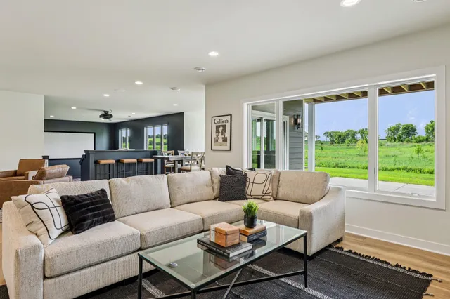 $1,510,000 | 809 Nancy, Waunakee, WI 53597