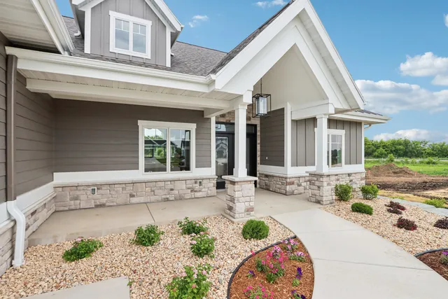 $1,510,000 | 809 Nancy, Waunakee, WI 53597