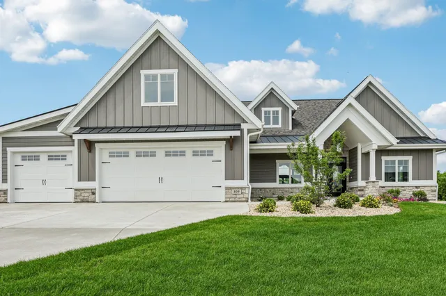 $1,510,000 | 809 Nancy, Waunakee, WI 53597