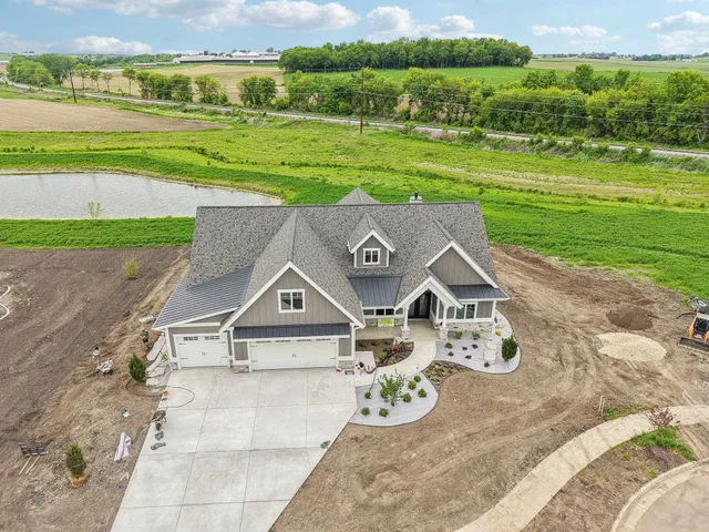 $1,510,000 | 809 Nancy, Waunakee, WI 53597