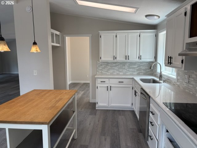 17717 Highway 58 Crescent Lake, OR 97733 - Photo 10 of 41