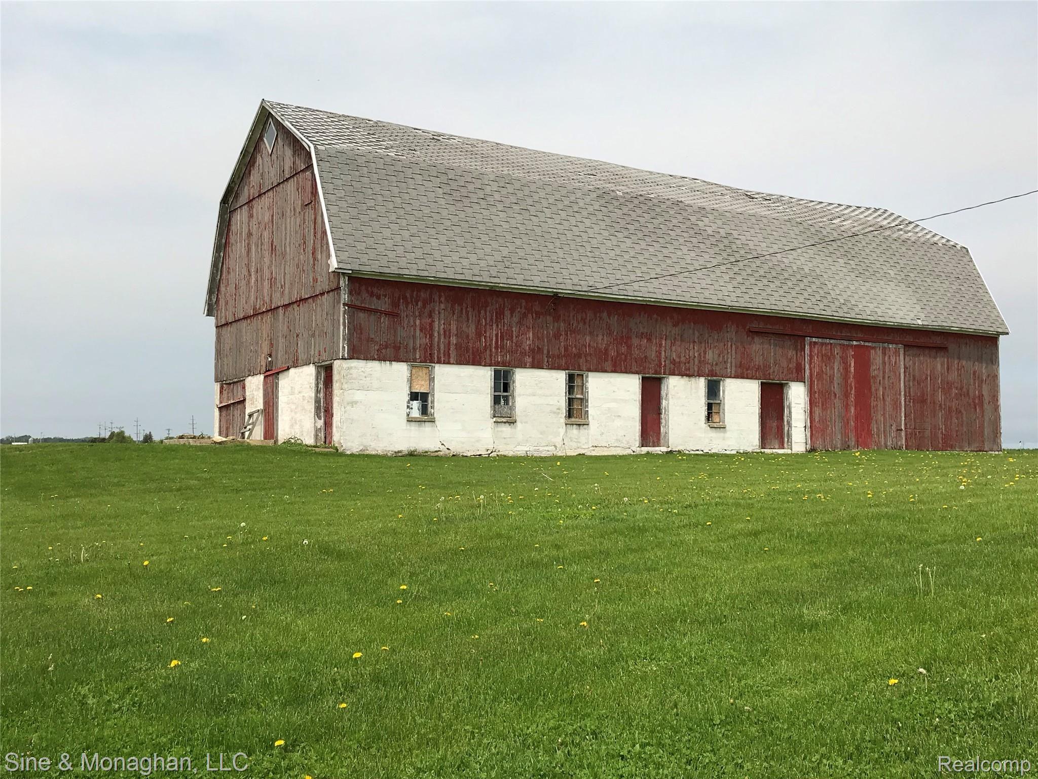 7206 Kinde Road Port Hope, MI 48468 - Photo 22 of 49 IMG_3069.jpg