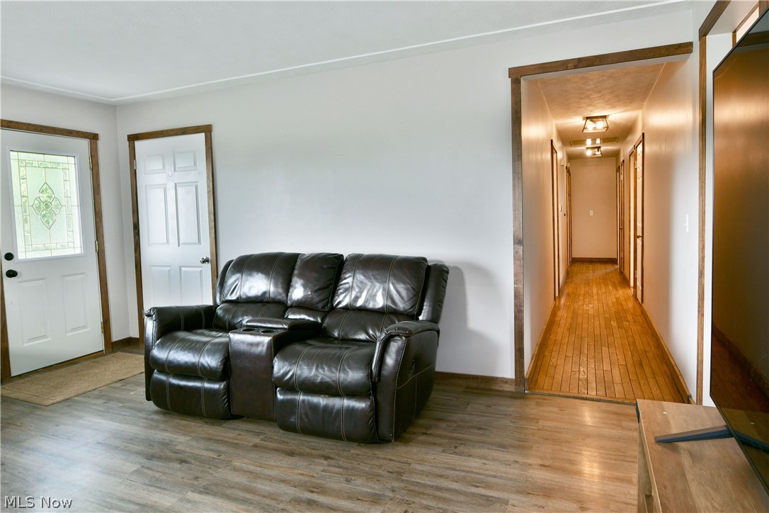 6556 Ridge Road Cortland, OH 44410 - Photo 8 of 50
