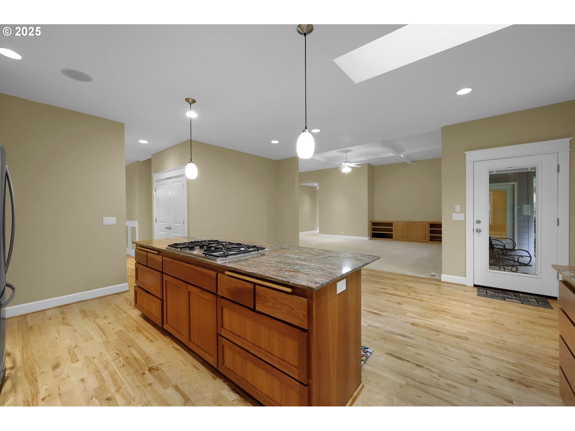 3085 Summit Sky Boulevard Eugene, OR 97405 - Photo 20 of 48