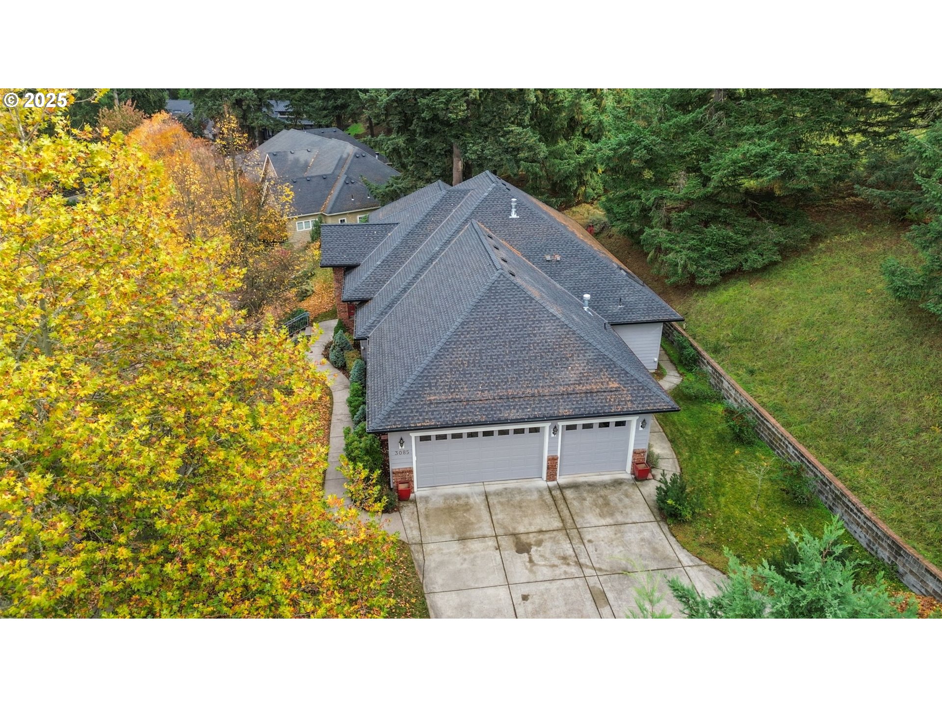 3085 Summit Sky Boulevard Eugene, OR 97405 - Photo 48 of 48 Drone View/UAV