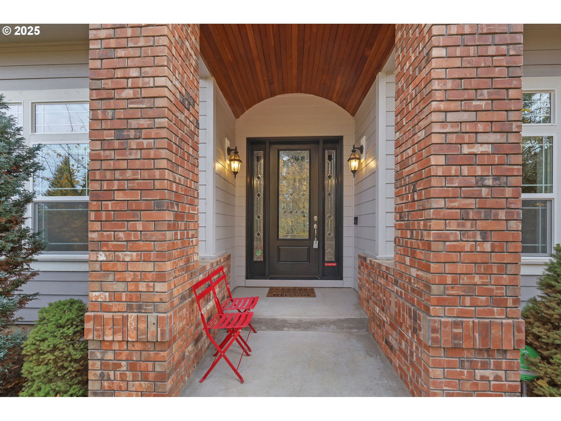3085 Summit Sky Boulevard Eugene, OR 97405 - Photo 5 of 48 Entrance/Foyer