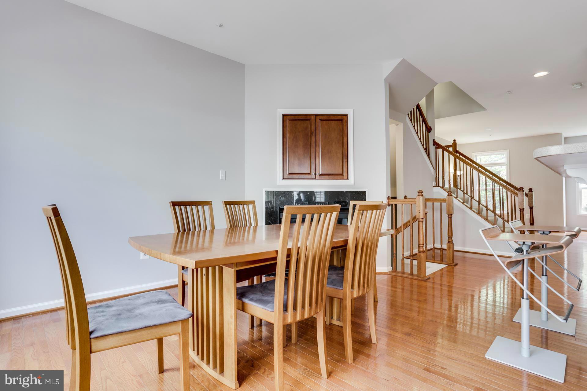 10225 Rutland Round Road, Unit 33 Columbia, MD 21044 - Photo 11 of 30 Dining Room