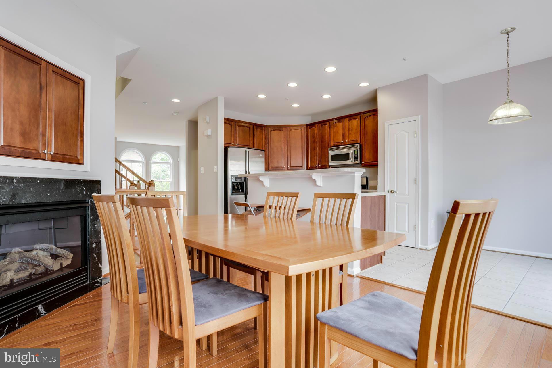 10225 Rutland Round Road, Unit 33 Columbia, MD 21044 - Photo 12 of 30 Dining Room