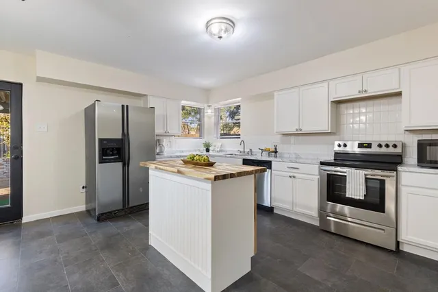 $259,000 | 210 Old Mill Lane, Dallas, TX 75217