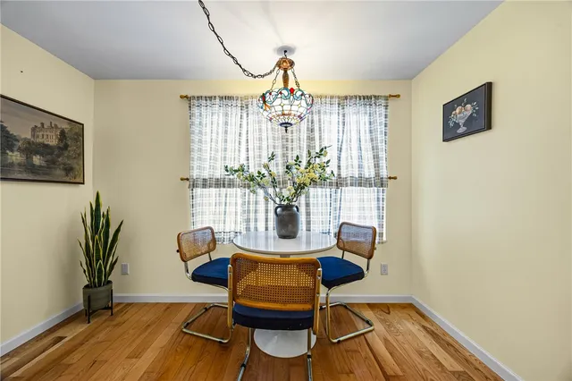 $179,900 | 12 Carriage Court, Farmington, NY 14425