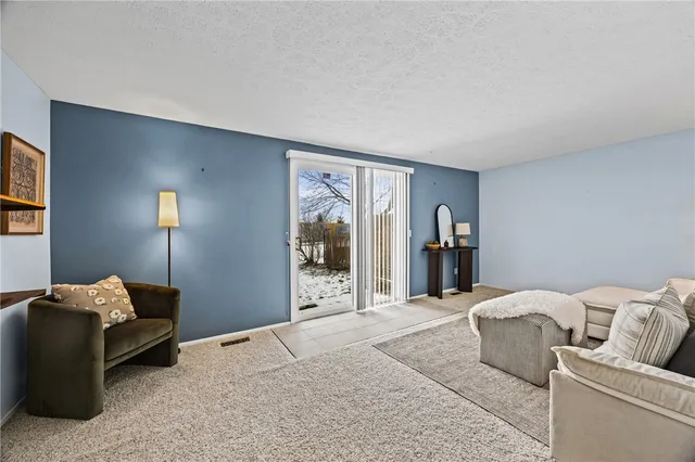 $179,900 | 12 Carriage Court, Farmington, NY 14425