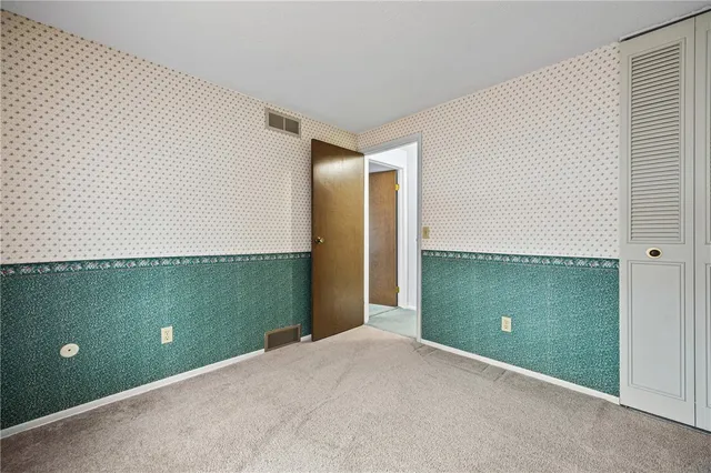 $179,900 | 12 Carriage Court, Farmington, NY 14425