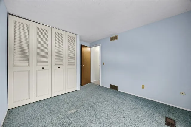 $179,900 | 12 Carriage Court, Farmington, NY 14425