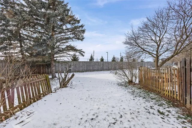 $179,900 | 12 Carriage Court, Farmington, NY 14425