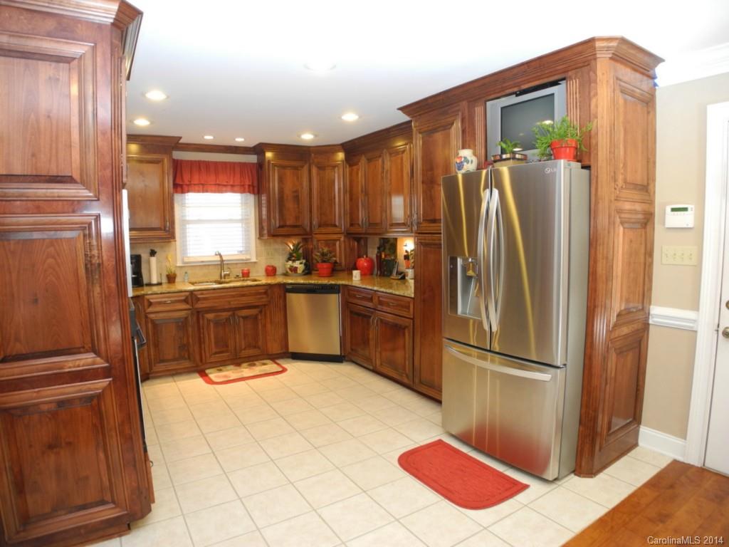 213 Shadowbrook Road Stanley, NC 28164 - Photo 6 of 24 Gallery Image 6