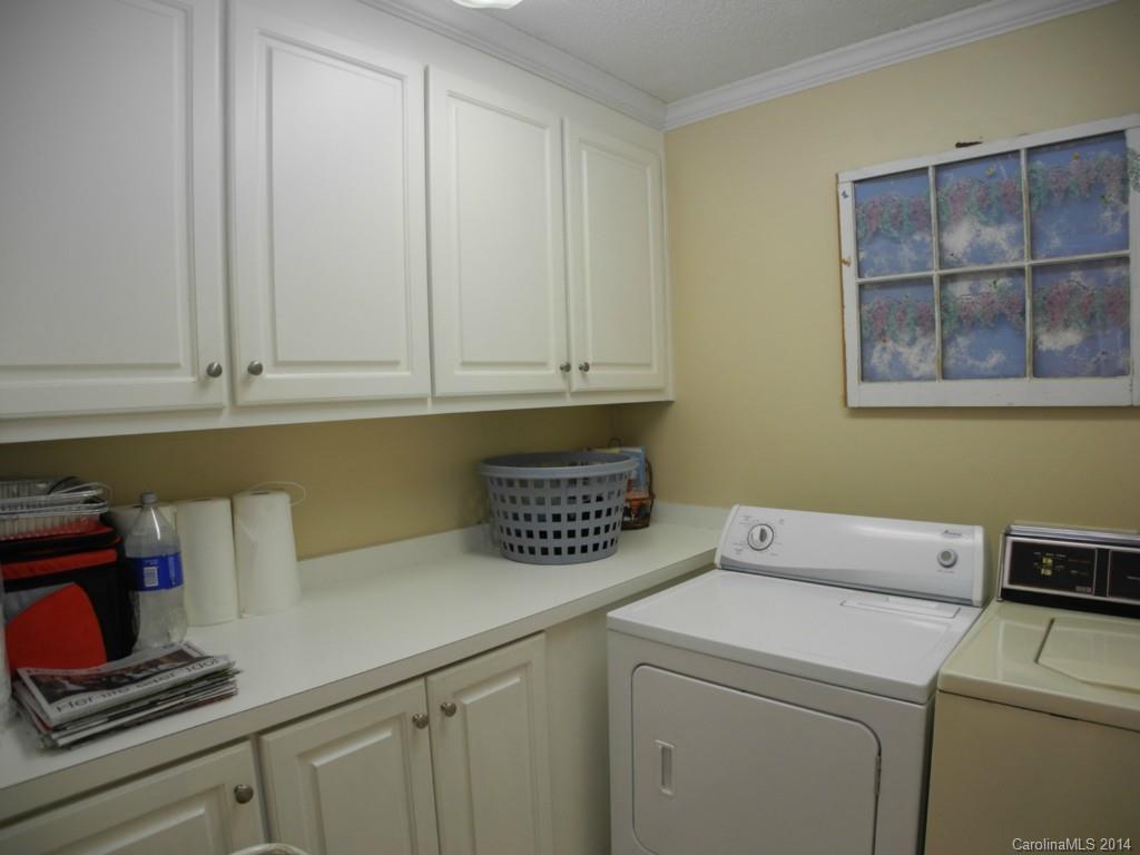 213 Shadowbrook Road Stanley, NC 28164 - Photo 10 of 24 Gallery Image 10