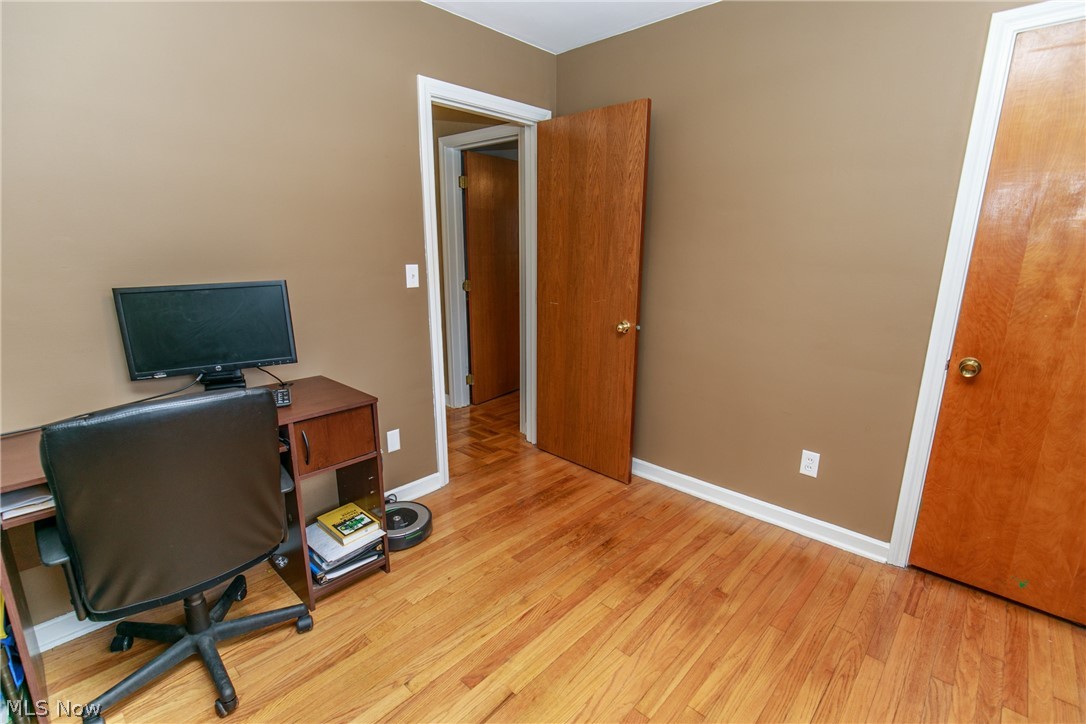 1560 Ridgeview Drive Independence, OH 44131 - Photo 23 of 35 Gallery Image 23