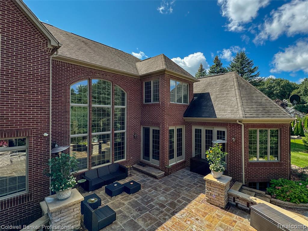 3755 Walnut Brook Drive Rochester Hills, MI 48309 - Photo 77 of 80