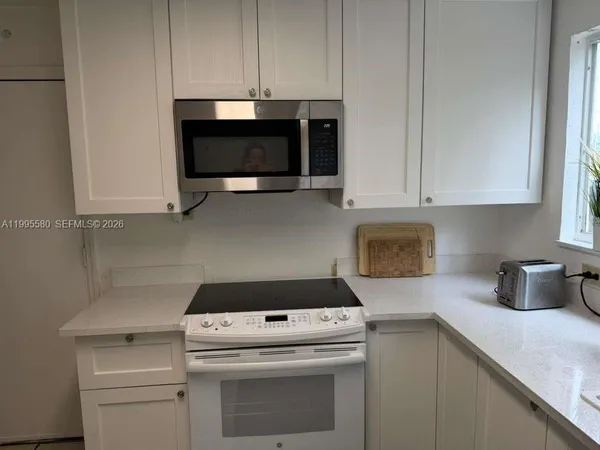 $649,999 | 3 Southwest 7th Avenue, Dania Beach, FL 33004