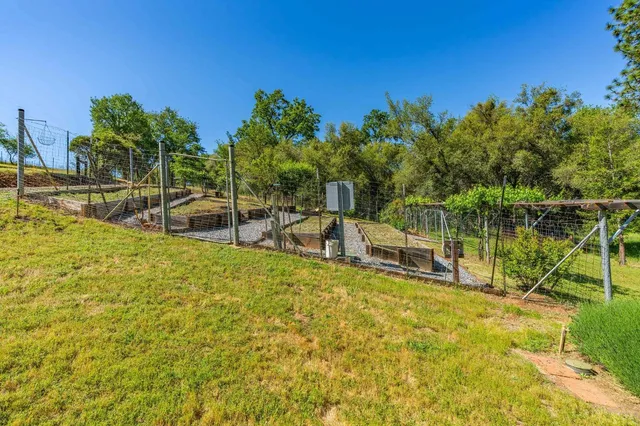 $225,000 | 6650 Starlight Lane, Mountain Ranch, CA 95246