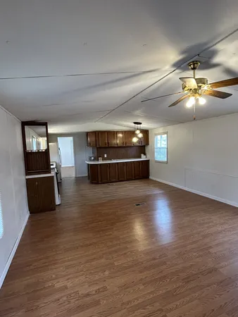 $1,300 | 131 Walnut Street, Cowan, TN 37318