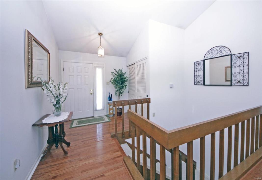 1727 Smizer Mill Road Fenton, MO 63026 - Photo 3 of 20 Gallery Image 3