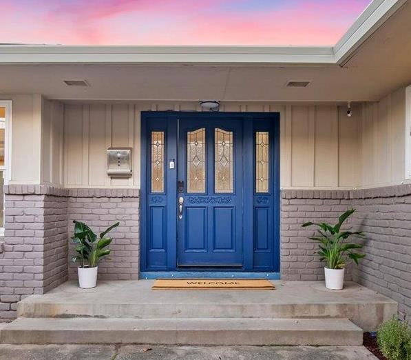 312 D Street Lincoln, CA 95648 - Photo 2 of 51 a potted plant sitting on the side of a building